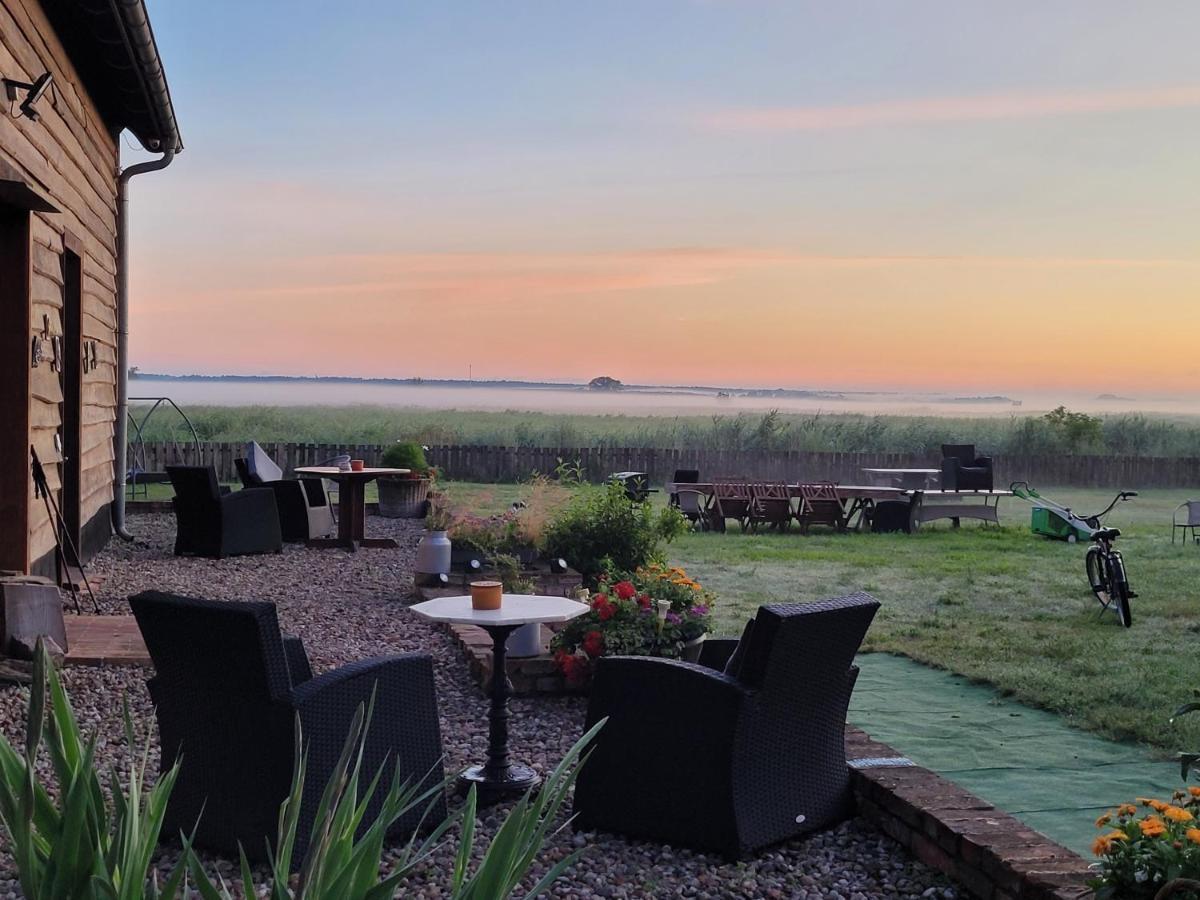 Dom Goscinny Ptaszarnia - Natura-Free Parking Swinoujscie Luaran gambar